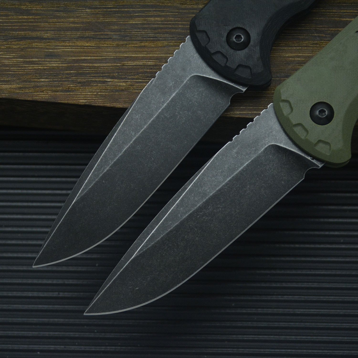 フリーウルフ FW-4300 59HRC D2ブレード G1 - Hunting Camp Outdoor Kitchen のレビューと価格