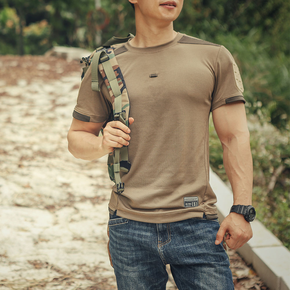 エマーソンギア ブルーレーベル UMP フロッグメン スポー - Outdoor Hunting T Shirts のレビューと価格